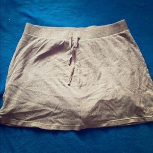 Croft and Barrow light grey skirt